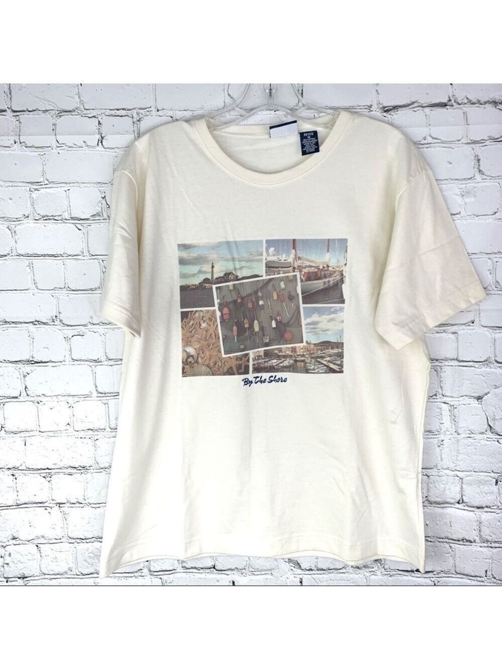 𝅺NEW-Retro Liz Sport "By The Shore" Graphic ShortSleeve,Tee  Beige Med Petite